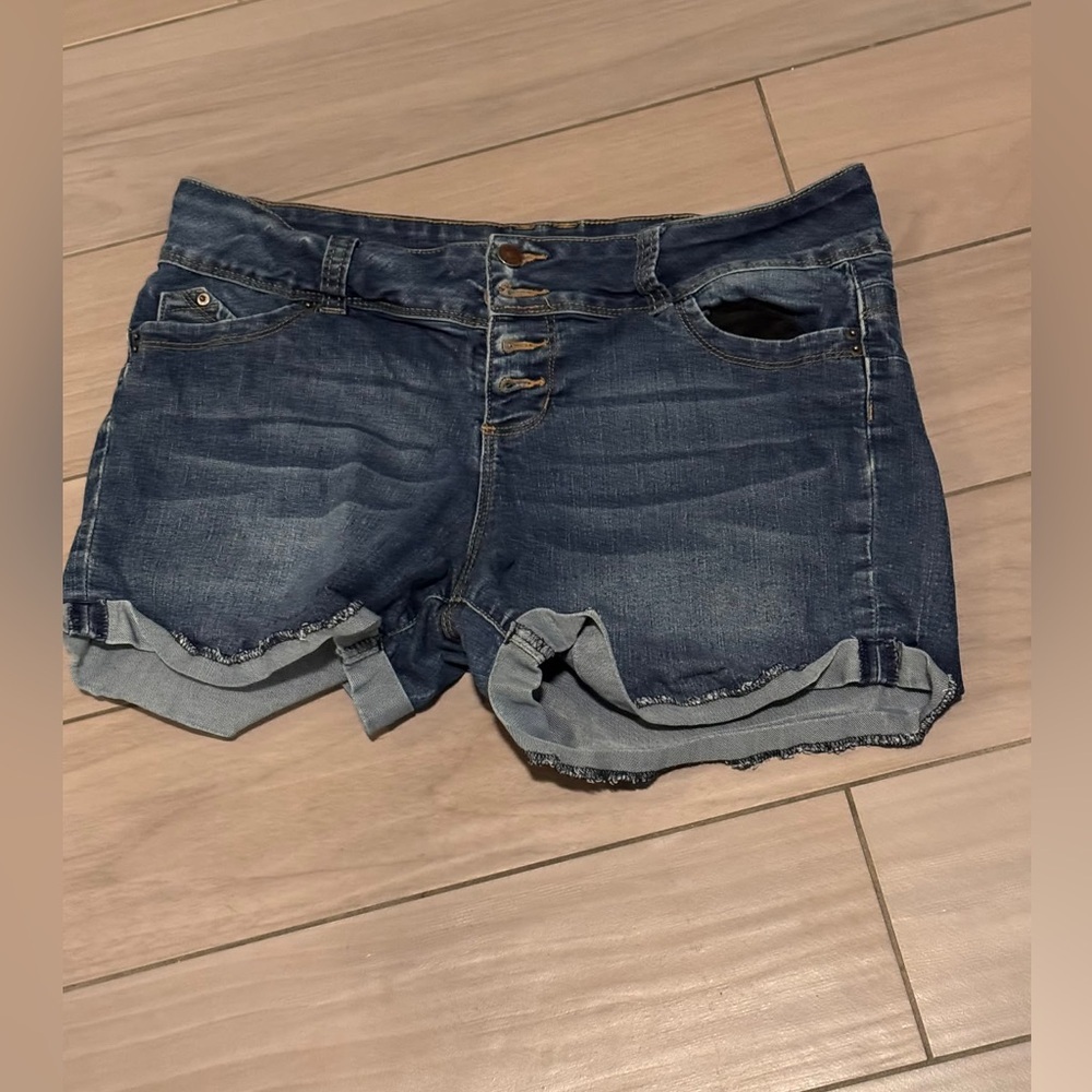 YMI Dark Blue Denim Roll-Cuff Women's Shorts size 15